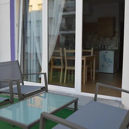 Family Homes - Vento Apartment